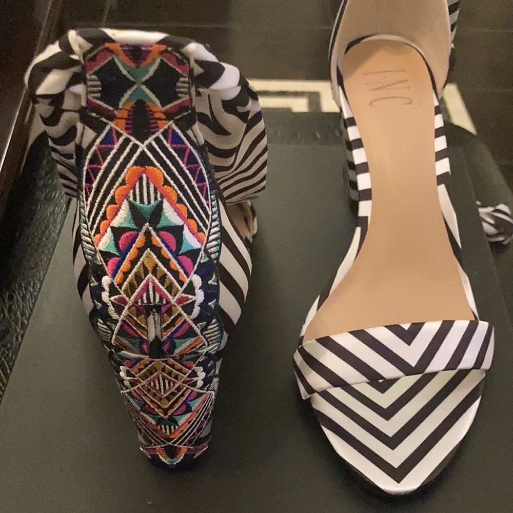 INC International Concepts satin striped black and white heels - Picture 1 of 8